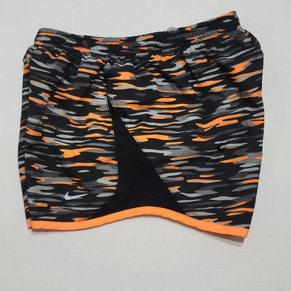 Girls nike shorts - Picture 5 of 5